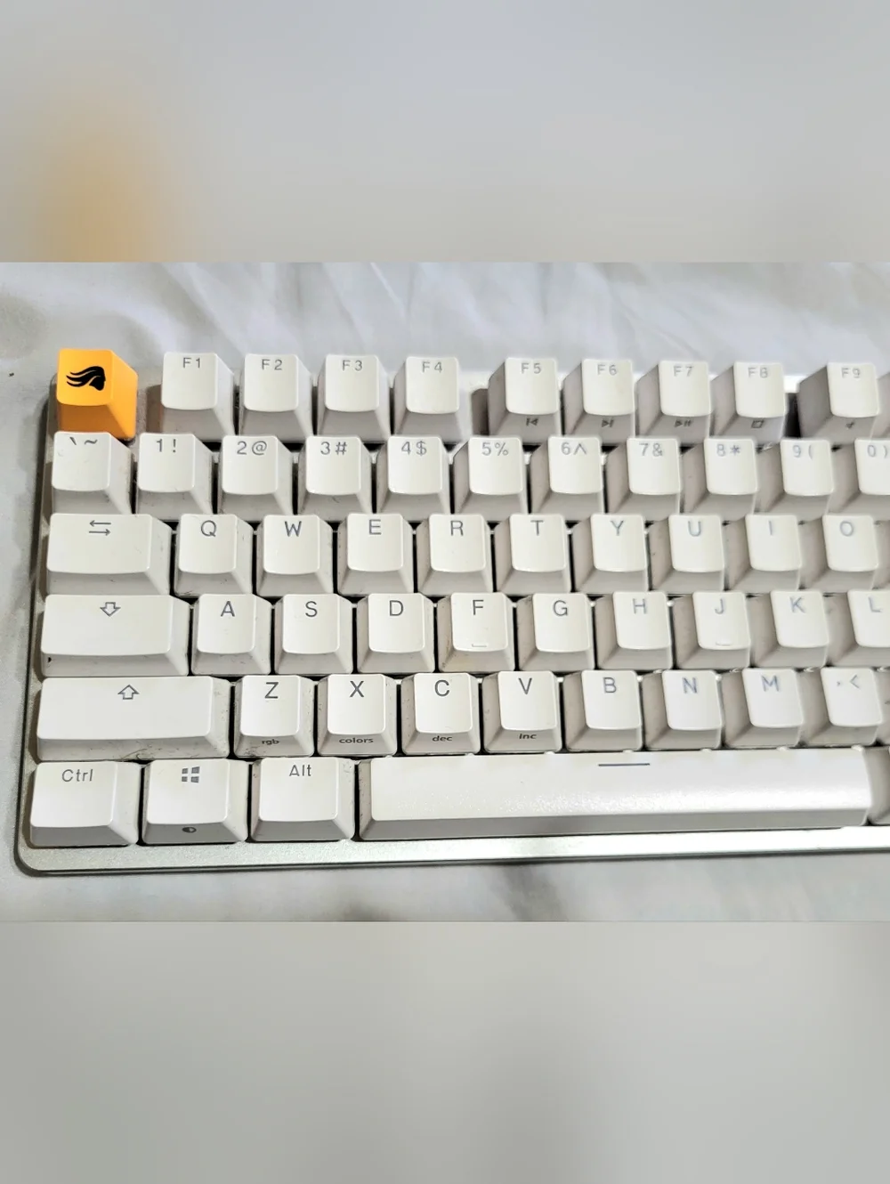 Glorious GMMK2 Keyboard (Full Size) White